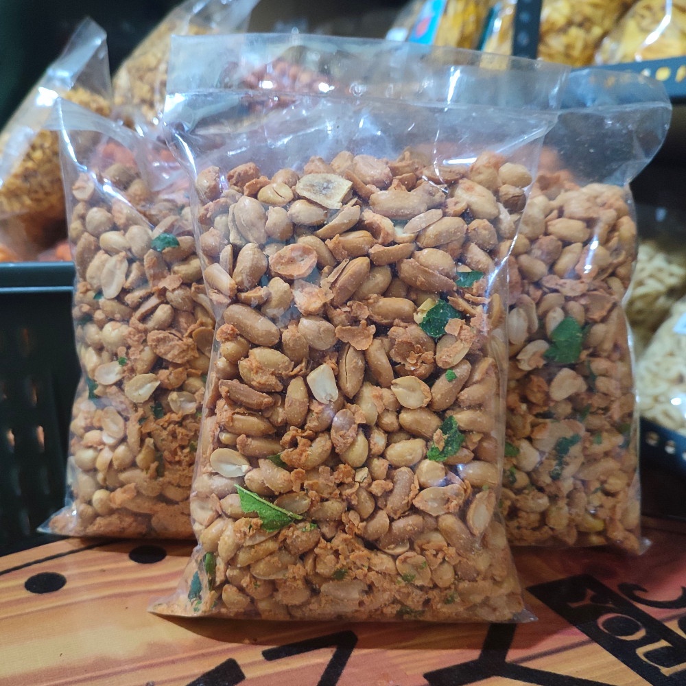 

KACANG BANGKOK 500G