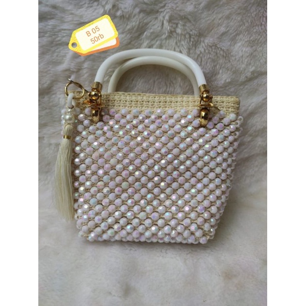 Tas wanita mote manik / beaded bag