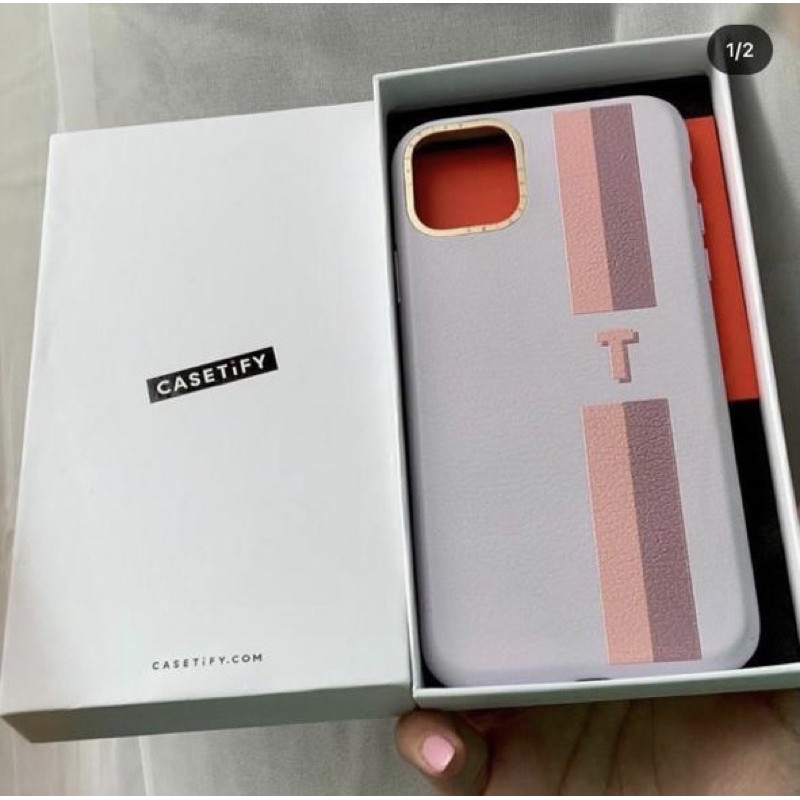 Preloved Iphone 11 promax casetify