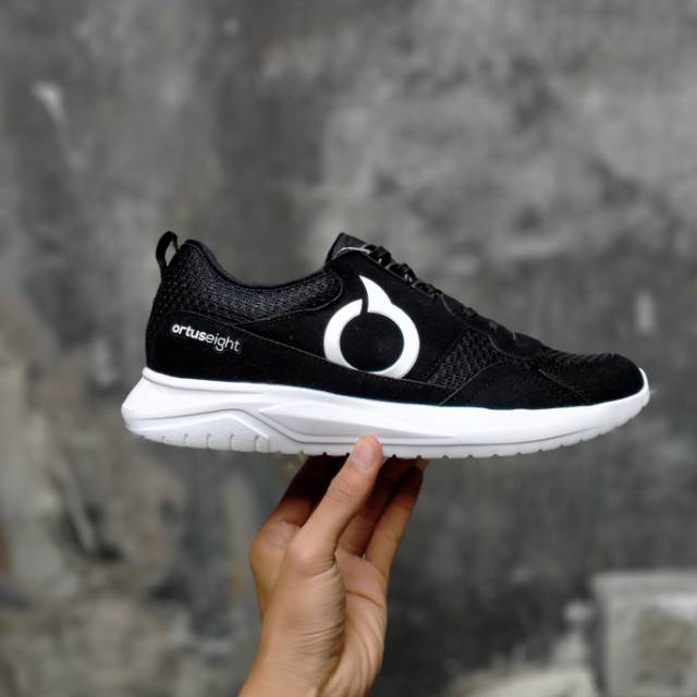 Sneakers Ortuseight cobra - black white