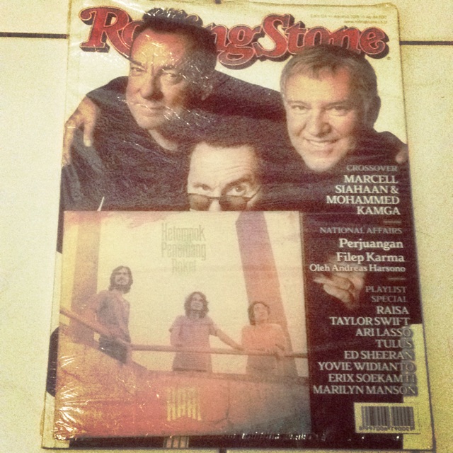 CD Kelompok penerbang Roket bonus dr Majalah Rolling Stone