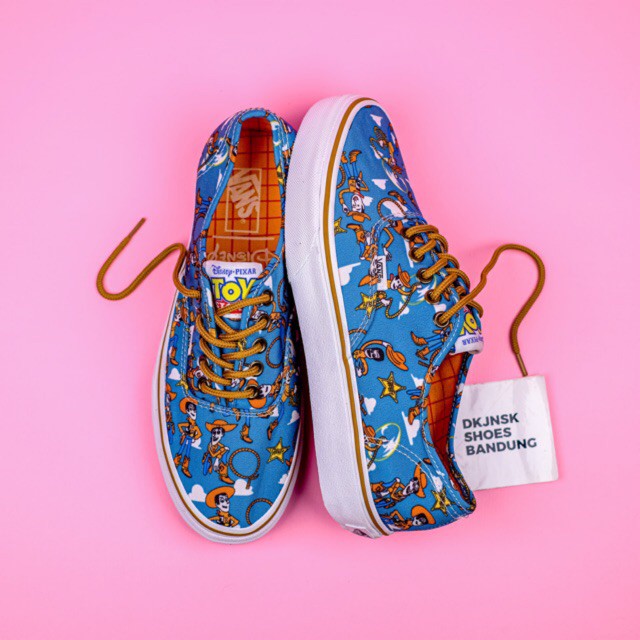 CISHOES TOY STORY x Vans Authentc The Sheriff Woody