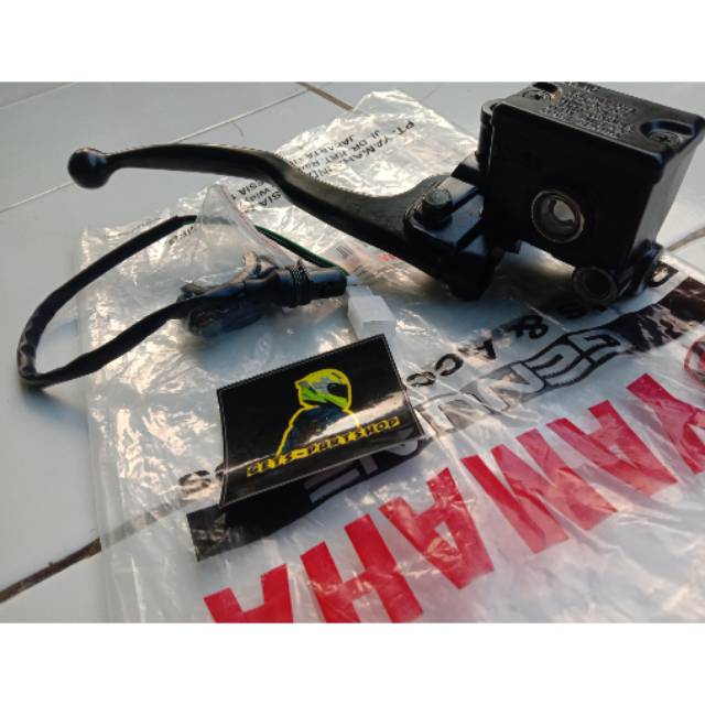 Master Rem Set Tabung Assy Kanan Handle Depan Yamaha Vixion Rx king R15 Old Xabre Ori