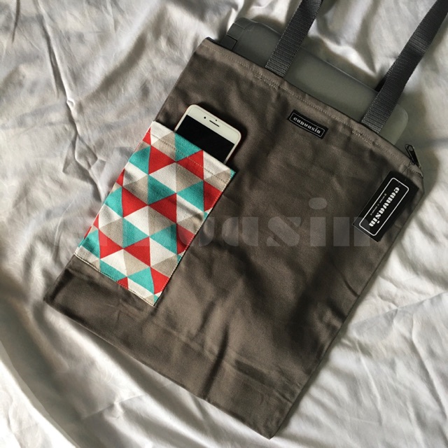 Tote bag grey &amp; triangle