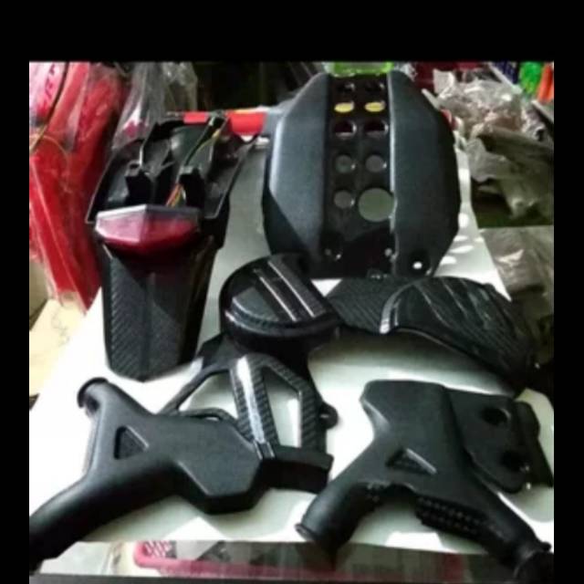 PAKETAN COVER MESIN SET COVER RANGKA PLUS SPAKBOR LAMPU 3IN1 CRF 150