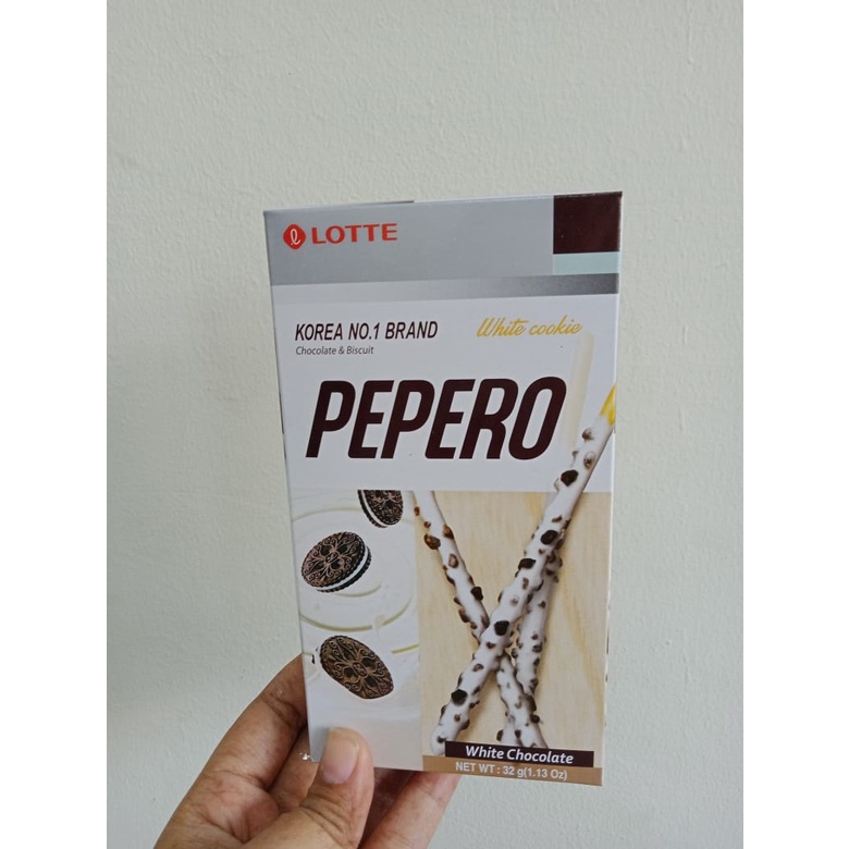 PEPERO White Chocolate / Pepero Coklat Vanila/ Pepero Line Friends 32g