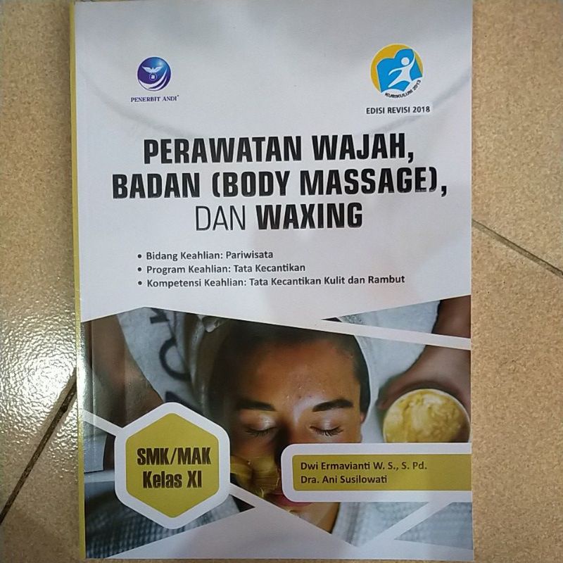 

Perawatan Wajah Badan Body Massage dan Waxing Kelas 11