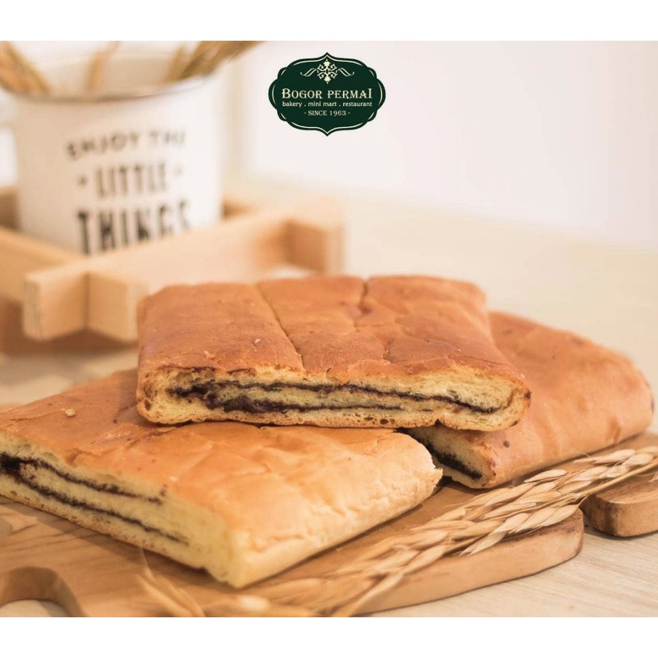 

ROTI BOGOR PERMAI COKLAT GEPENG GEMPAL BANTAL COKLAT NANAS PISANG