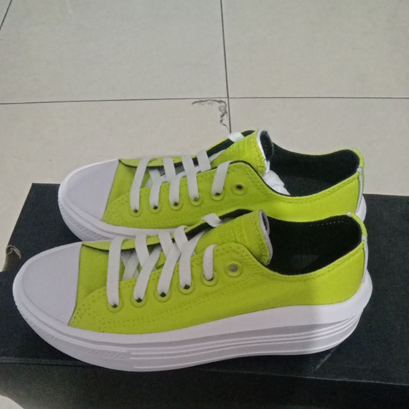 sepatu Converse original 572072C