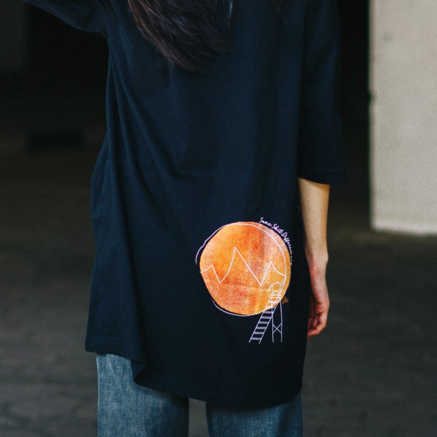 Space Roastery Moon Drawing Oversized  T-shirt Kaos Unisex Hypebeast Coffee Roastery