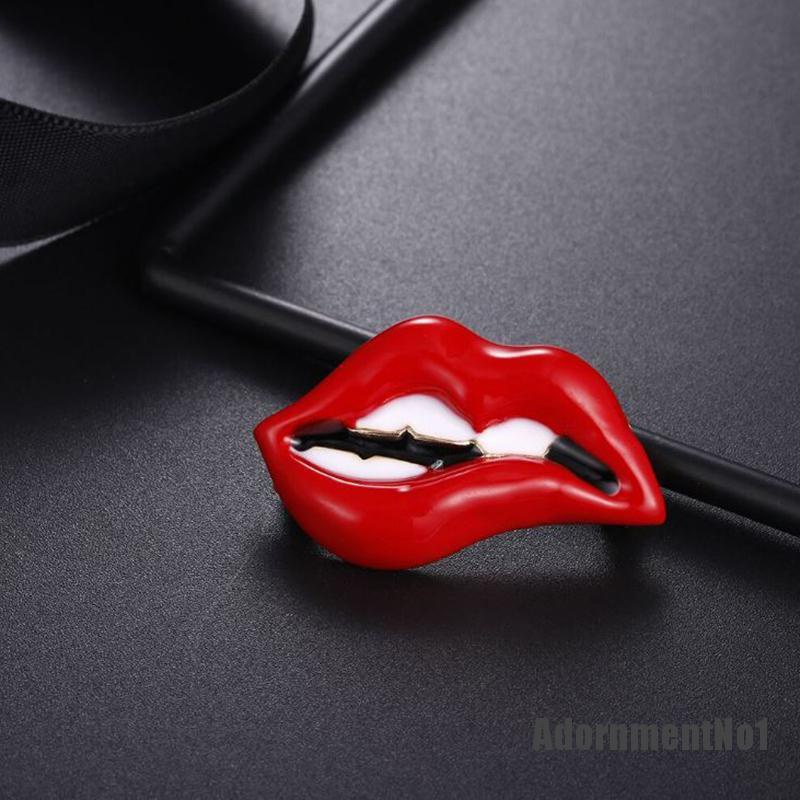 (Adornmentno1) Bros Pin Bentuk Bibir Merah Untuk Wanita