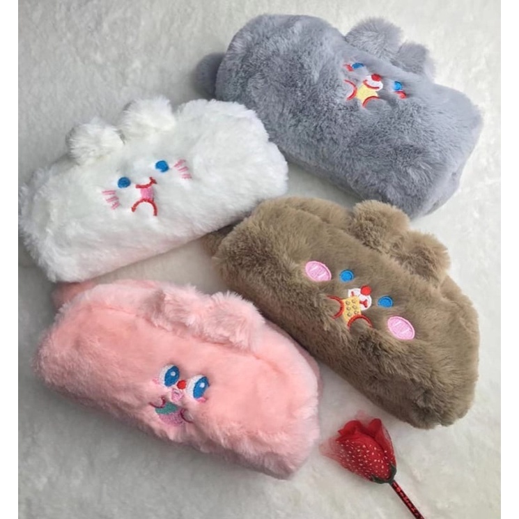 

Kotak pensil bulu rabbit / pouch bulu (KP082206)