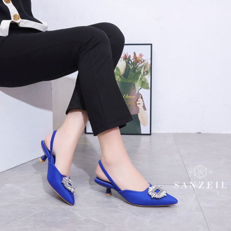 Sendal Flat Wanita GO1222 Sendal Lancip