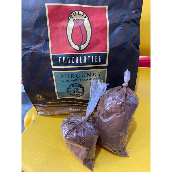 

Coklat Bubuk Burgundy