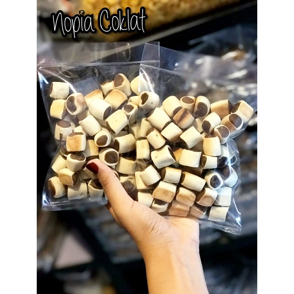 KUE NOPIA ISI COKLAT / KUE PINO