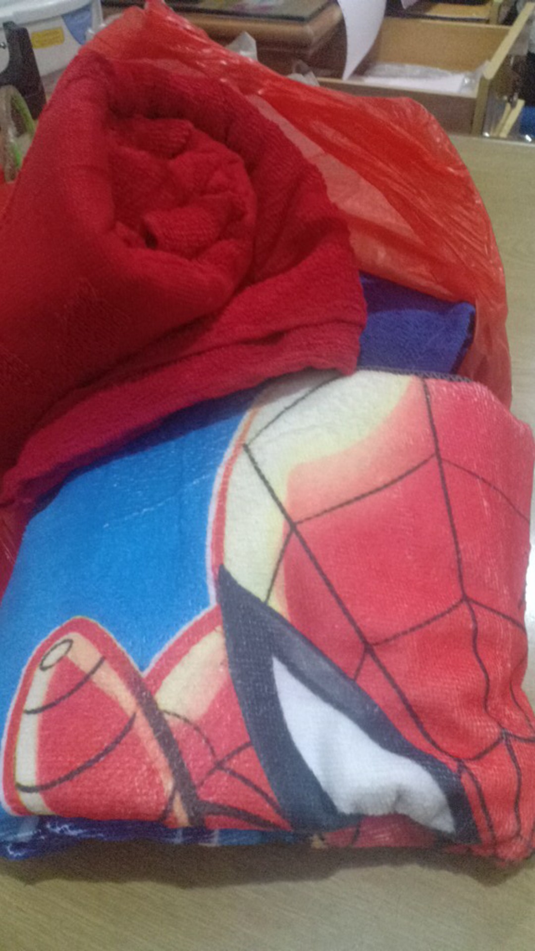 Handuk Dewasa 70x 150 Karakter  Lebih Halus Dan Tebal