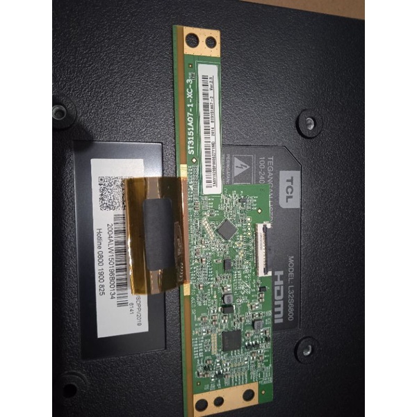 tcon cof TCL L32S6800