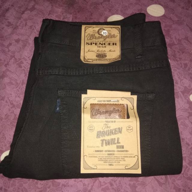 Celana Jeans Wrangler Hitam Standar Size 28-38
