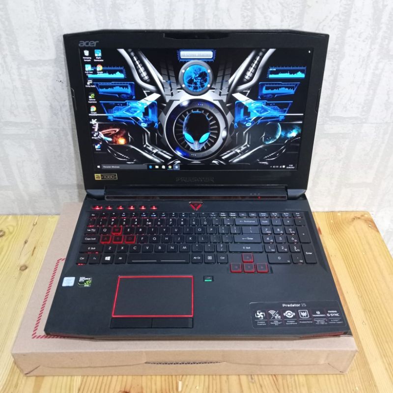 LAPTOP GAMING ACER PREDATOR COR I7-6700HQ RAM 16GB/SSD 128GB+HDD 1TB NVDIA GTX 970M 6GB DEDICATED VRAM KEYBOARD RGB