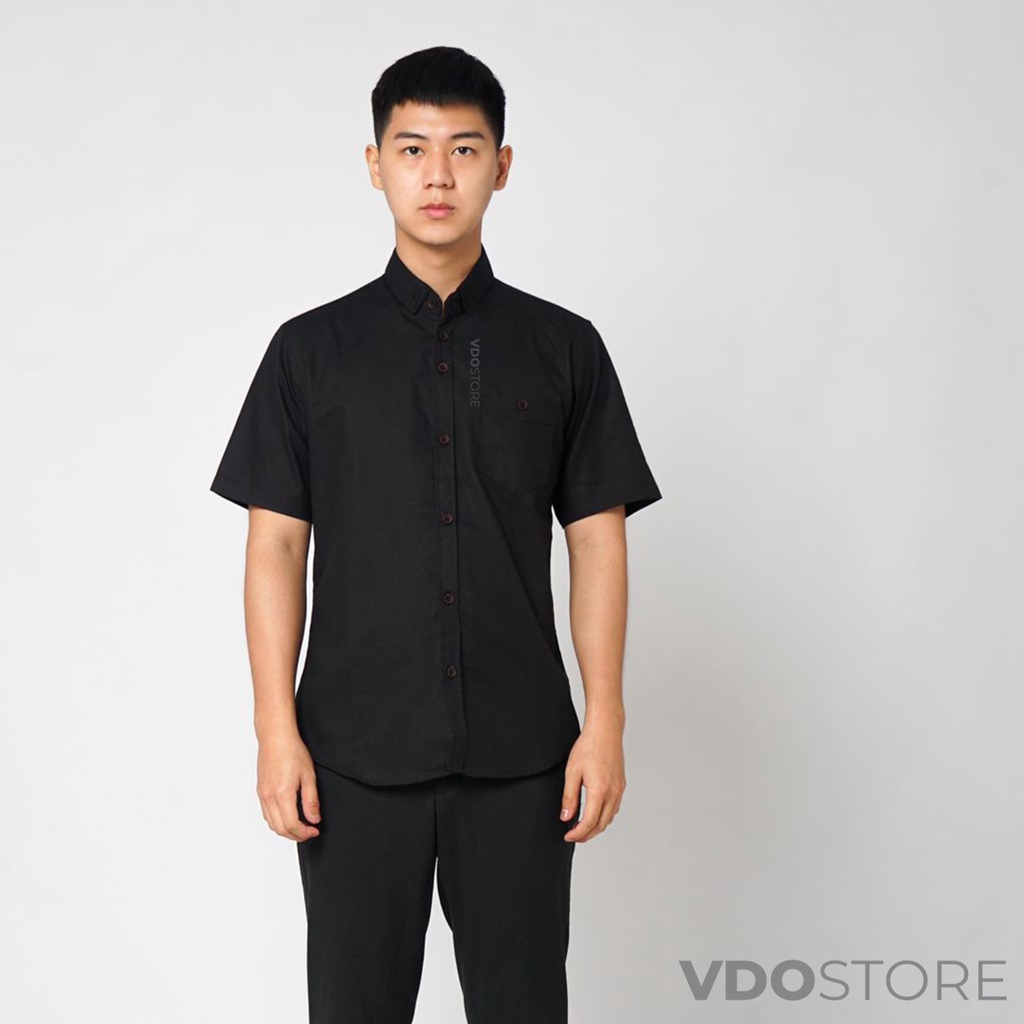 KEMEJA PRIA HITAM BASIC LENGAN PENDEK BAJU POLOS DEWASA PREMIUM KEMEJA KERJA TEBAL M L XL HITAM PUTIH NAVY ARMY CREAM KEMEJA KANTOR FORMAL SANTAI CASUAL SEMI KASUAL VIRAL MURAH KATUN KUALITAS