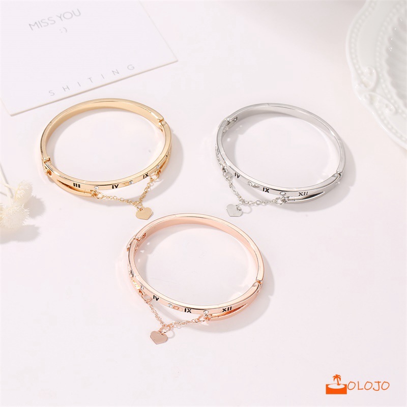 Gelang Bangle Mewah Bahan Stainless Steel dengan Hiasan Hati untuk Wanita