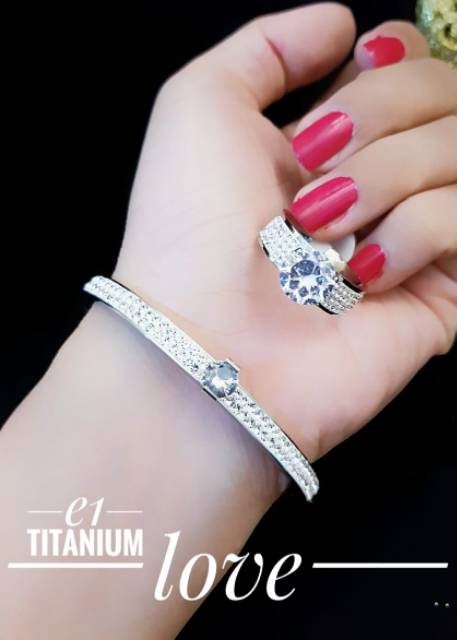 Titanium set perhiasan 1159k