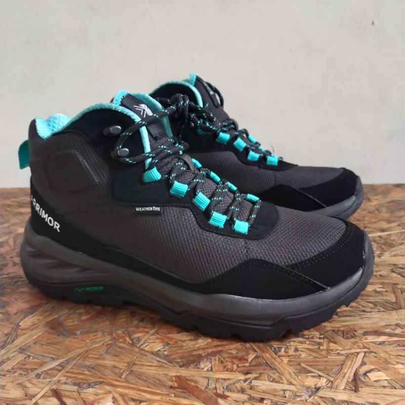 sepatu gunung Karrimor verdi mid original