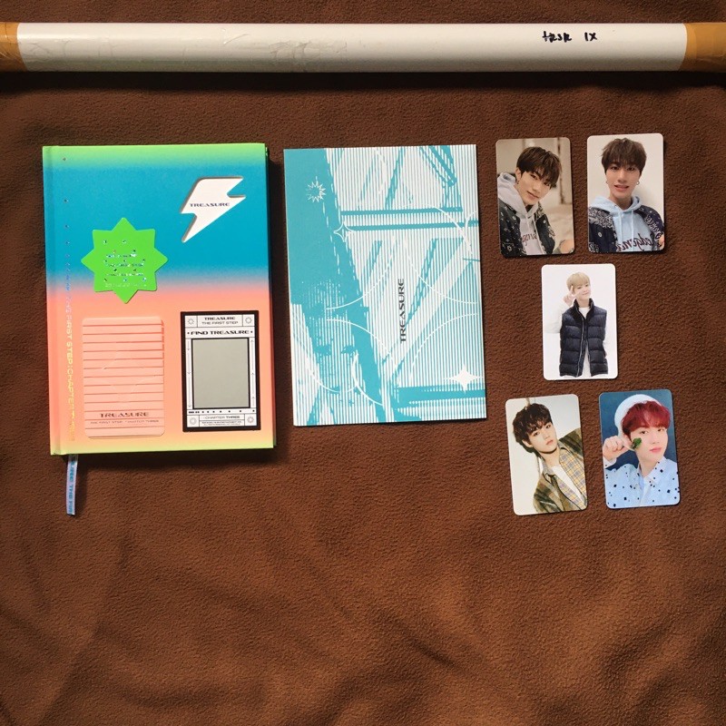 Treasure The First Step Chapter 3 Three sharing white album poster jihoon yedam doyoung ktown4u