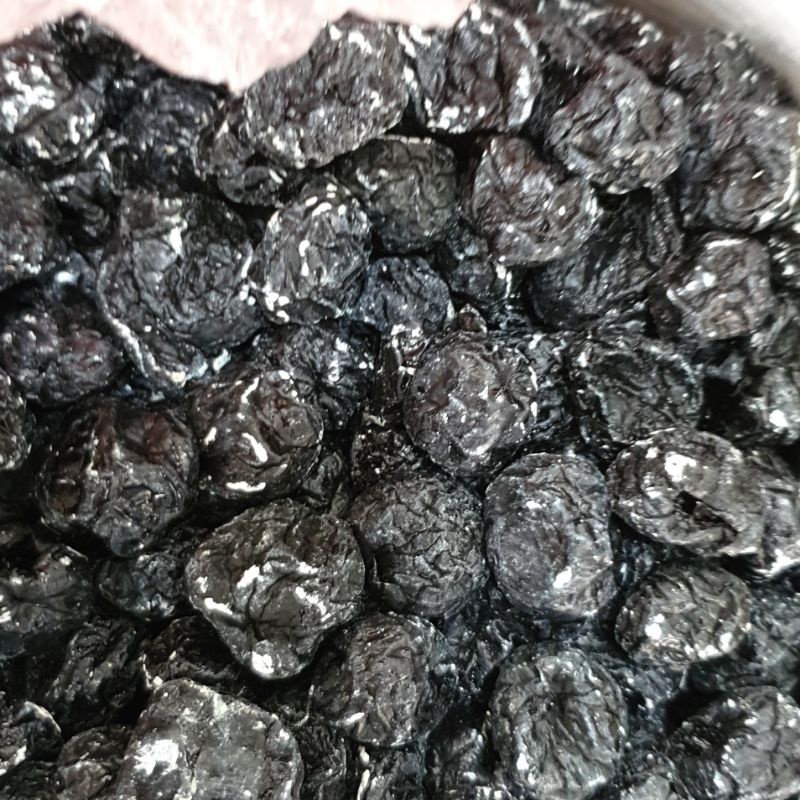 

manisan plum hitam kering berat 500gr