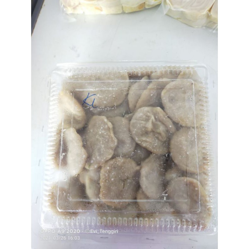 

Pempek ikan enyek