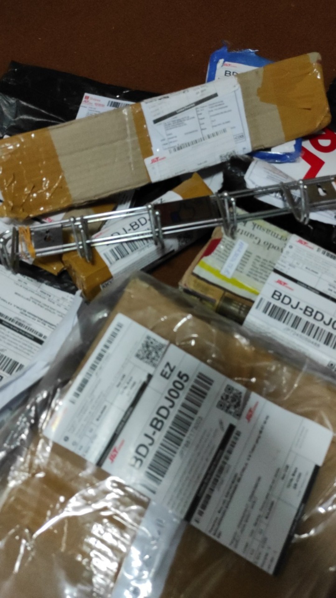 Kastok Capstok Kapstock Gantungan Baju Isi 6 Kait