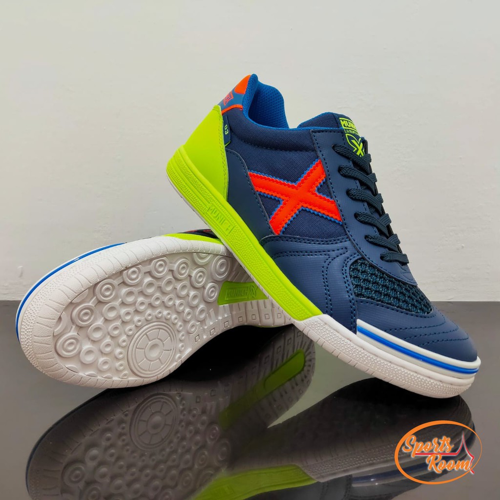 SEPATU FUTSAL -- X MUNICH G-3 INDOOR 72 3111072