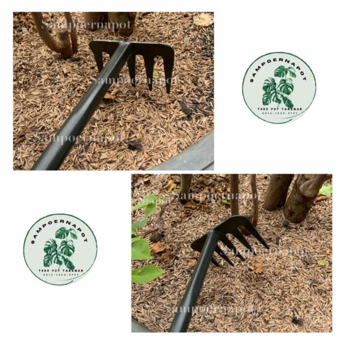 Panama Garpu Besi Gagang Kayu Untuk Garukan Tanah Berkebun - Garpu Tanah