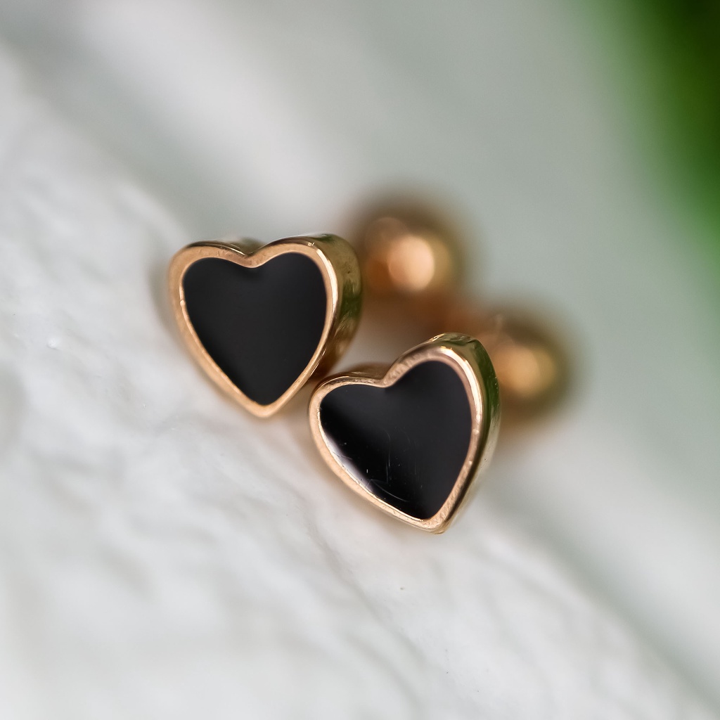 Anting baut love titanium korea anti karat - ercassia