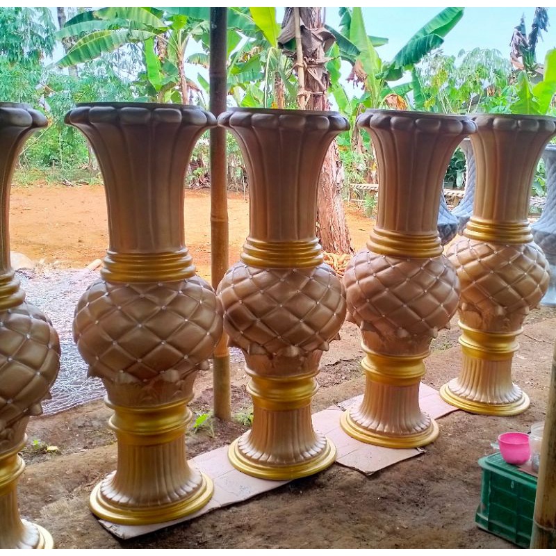 POT fiber dekorasi pelaminan