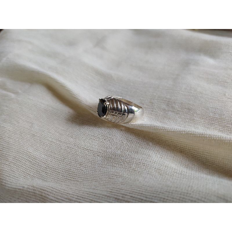 Cincin Perak 925 Batu Black Garnet