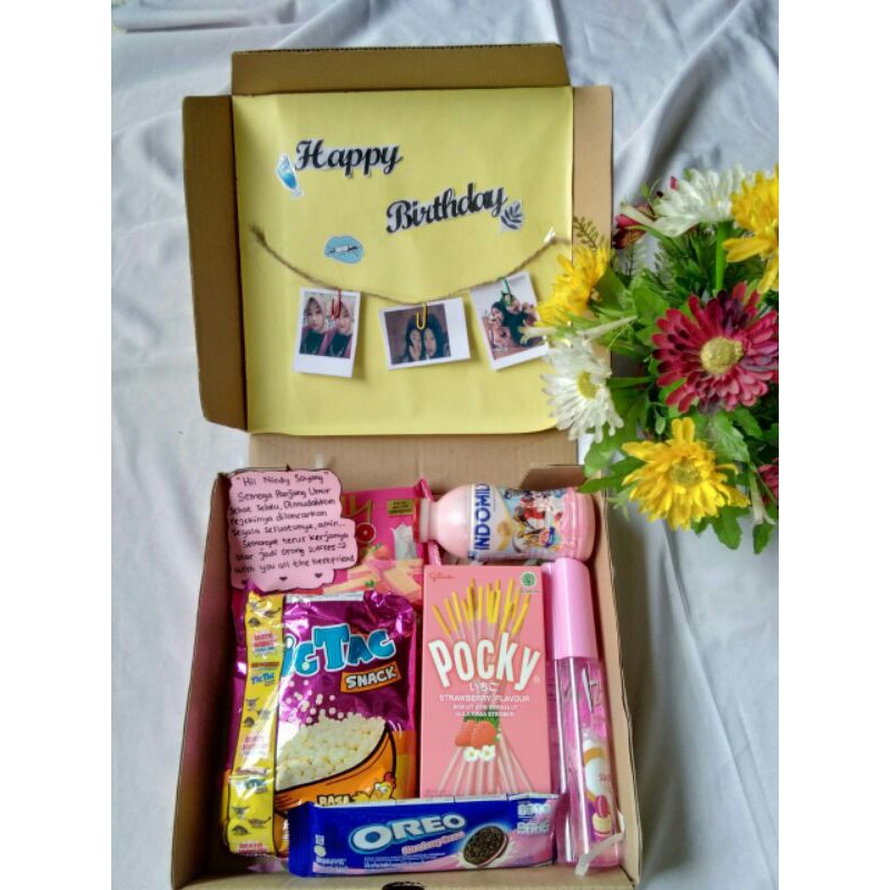 

hampers snack paket hot