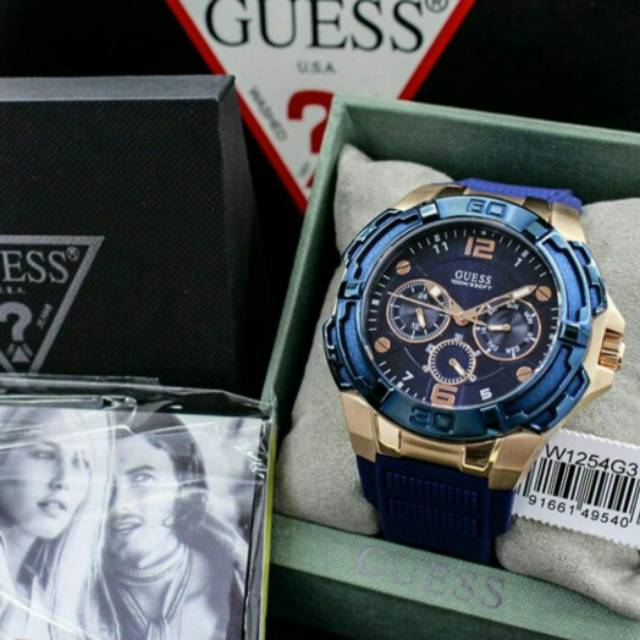 Jam tangan Guess men Blue Chronograp