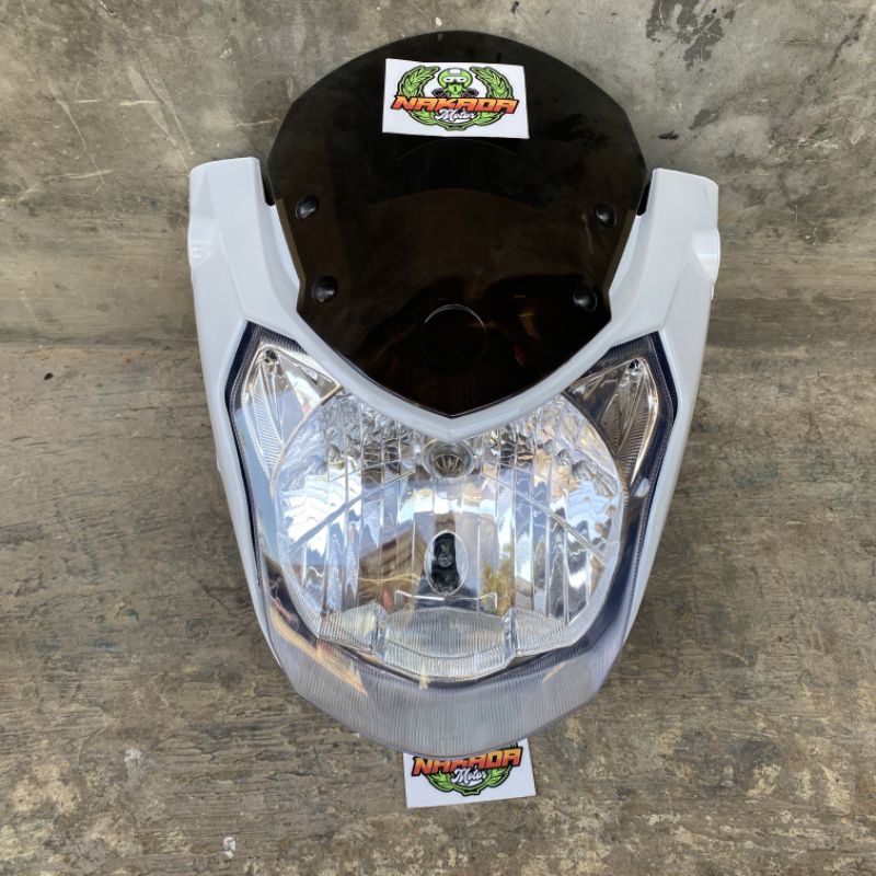 Batok Kepala Depan Set Vixion New 2014 Putih