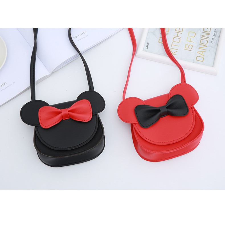 ILAHUI Crossbody Bag Playful Bow