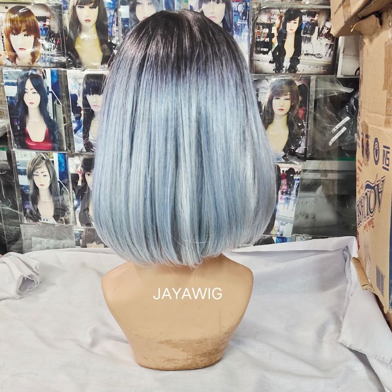 Wig Pendek Warna Silver Blue Rambut Palsu Wanita Model Bob