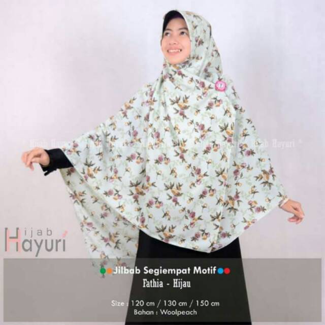 Hijab Hayuri Segiempat Motif