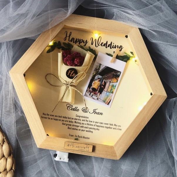 MBU.02Jl22ᴴ | HEKSA FRAME / FRAME SEGI 6/KADO NIKAH / KADO WISUDA/KADO ULTAH/PAJANGAN DINDING
