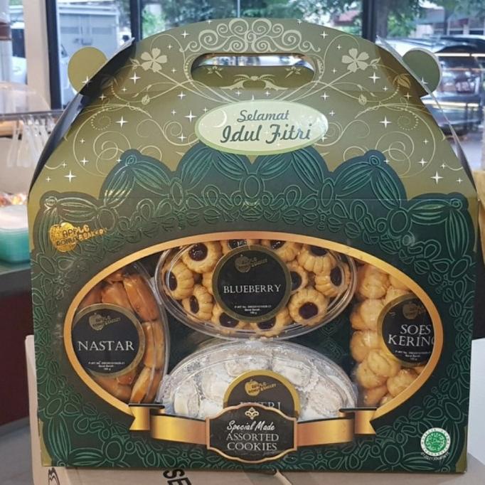 

Parcel Kue Lebaran / Hampers Idul Fitri - Kue Lebaran Box Sarahasana_