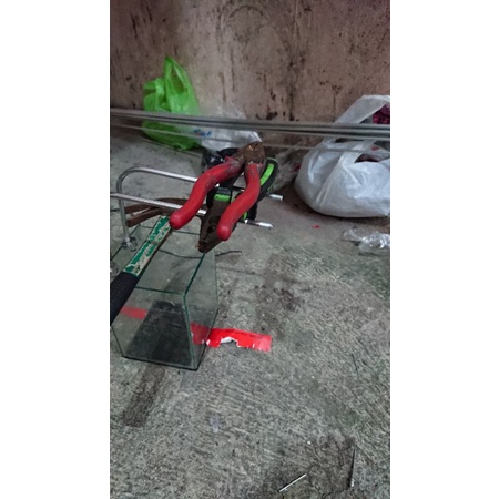 TIANG_GAGANG_LAMPU_AQUARIUM