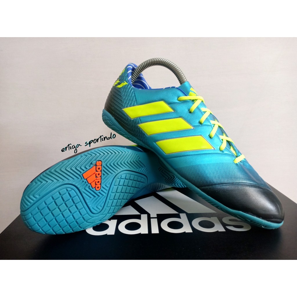 Sepatu Futsal Adidas Nemesiz // Sepatu Futsal Murah