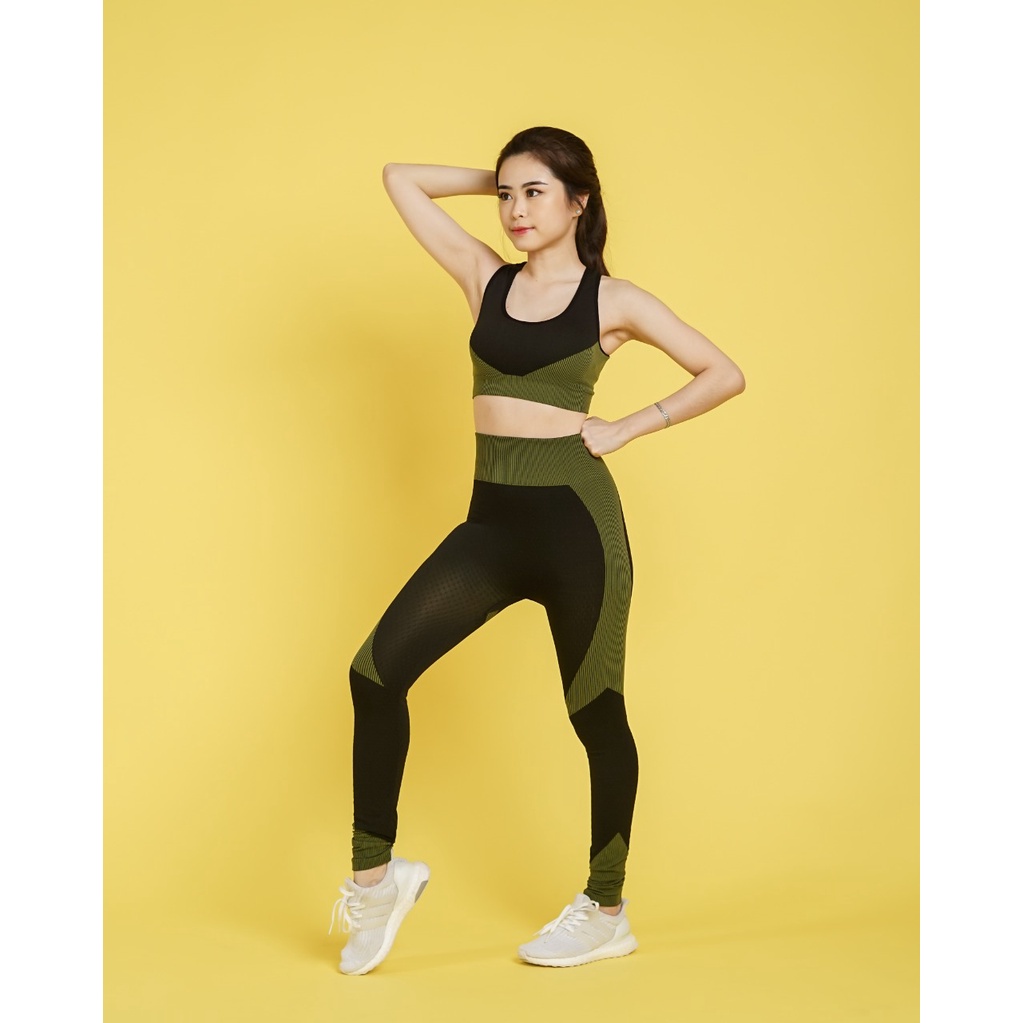Pakaian Olahraga Pakaian Olahraga Wanita Setelan Sport Bra [ Tali Silang ] Baju Senam / Zumba I0533 