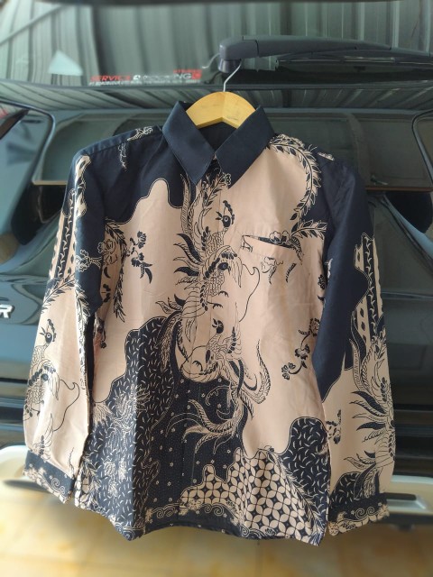 Kemeja Batik Handprint Pradana