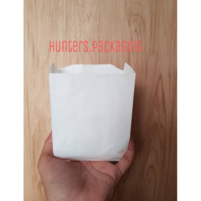 

Paper bag makanan kecil - Sachel bag makanan - Kantong makanan kecil MINIMAL ORDER KELIPATAN 100