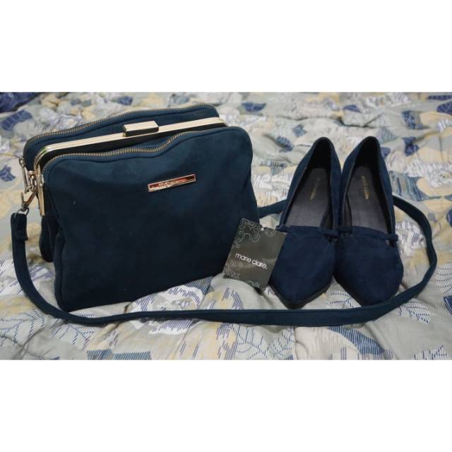 Sepatu Heels dan Tas Wanita Marie Claire